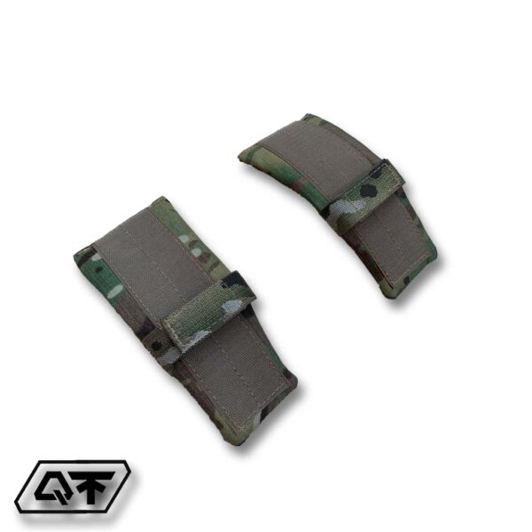 Плечові накладки на AVS Plate Carrier з кріпленням за допомогою велкро до корсету.